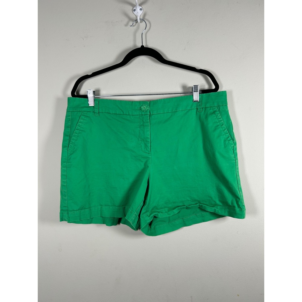 Crown & Ivy Chino Shorts Womens 16 Green Preppy Cotton Stretch Mid Rise resort